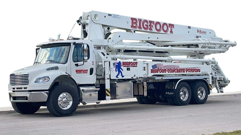38 meter r fold alliance pumping truck from bigfoot concrete in central texas